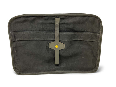 Slim Briefcase in Horween Black Chromexcel