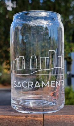 Sacramento, CA Skyline Can Glass Line Art