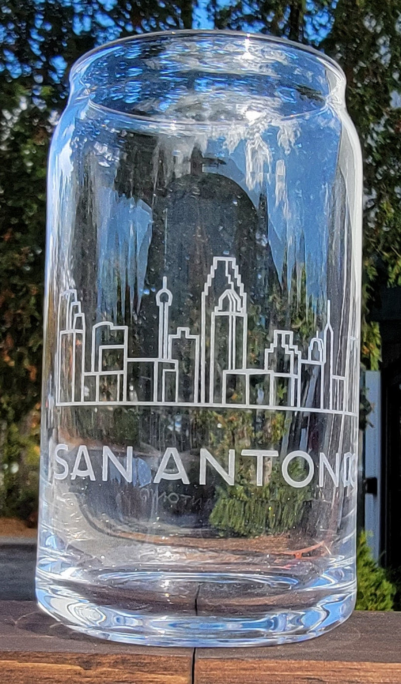 San Antonio, TX Skyline Can Glass Line Art