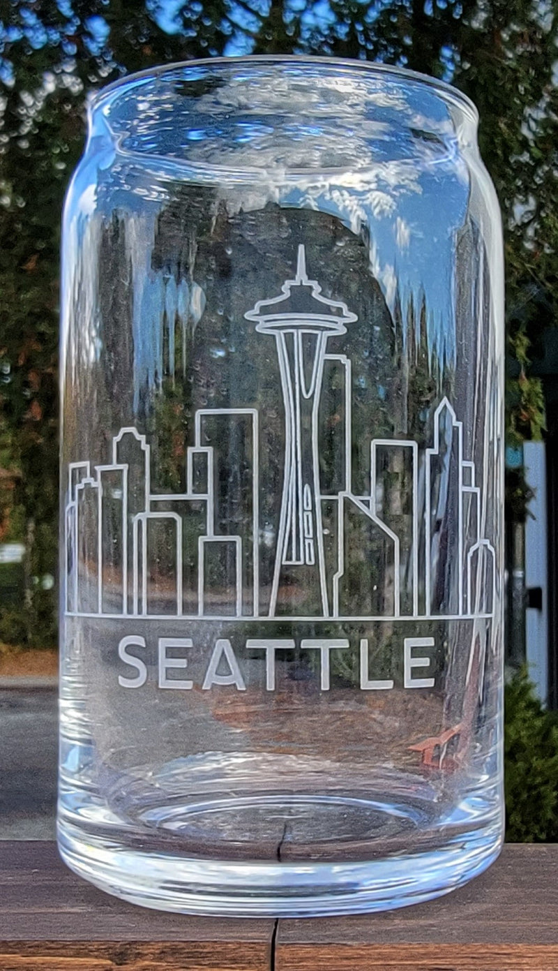Seattle, WA Skyline Can Glass Line Art