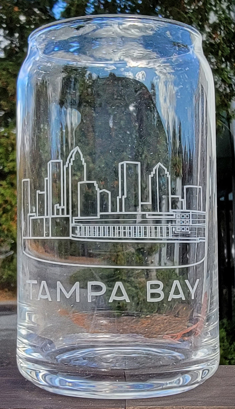 Tampa Bay, FL Skyline Can Glass Line Art